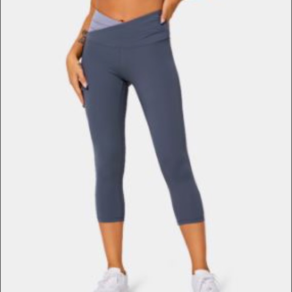 High Waisted Crossover Patchwork Capri Leggings